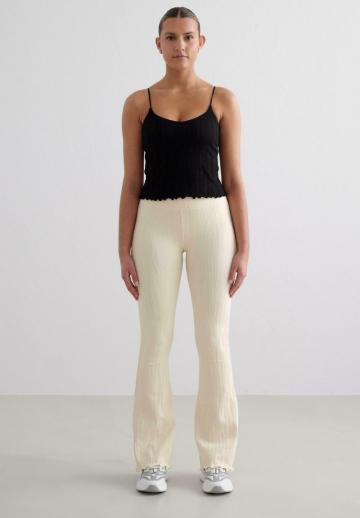 Узкие брюки