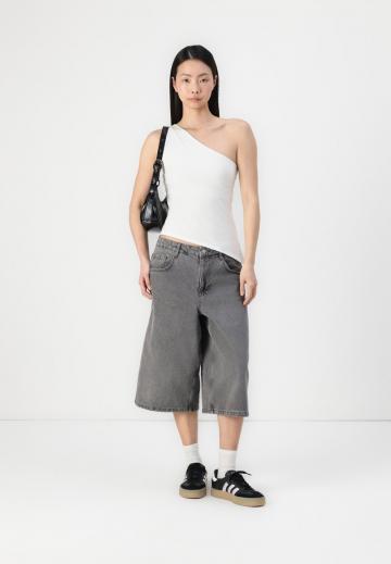 Топ на одно плечо