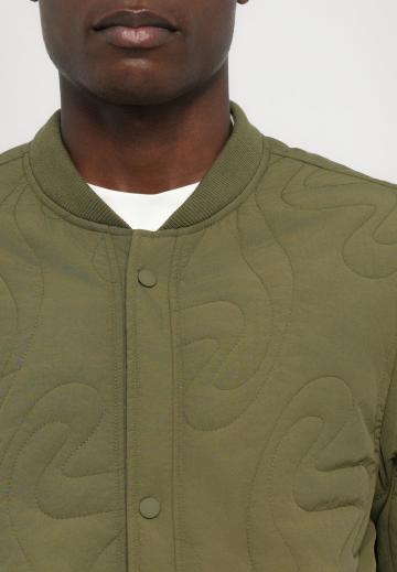 Куртка бомбер