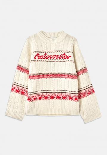 Пуловер в полоску