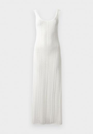 Длинное платье