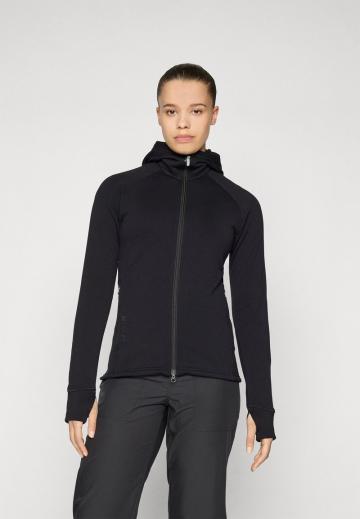 Спортивная толстовка