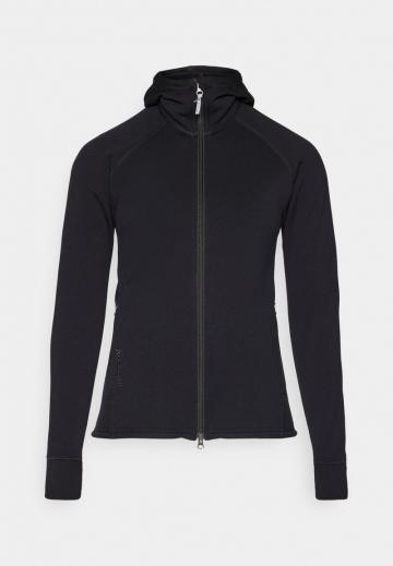 Спортивная толстовка