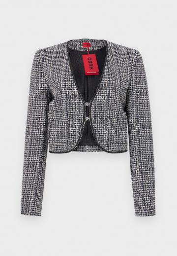 Короткий блейзер