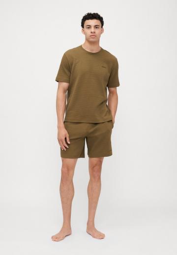 Пижама с шортами