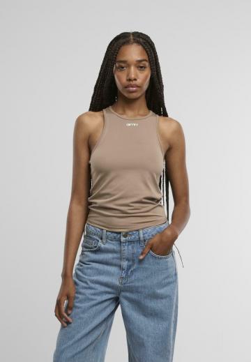 Спортивный топ