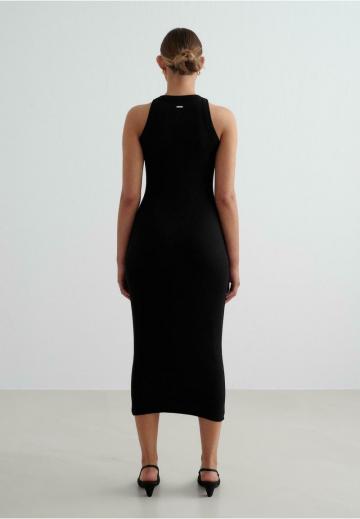 Платье футляр