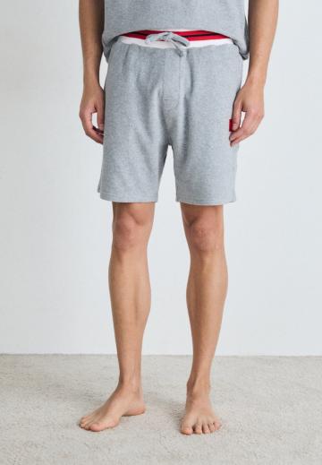 Пижама с шортами