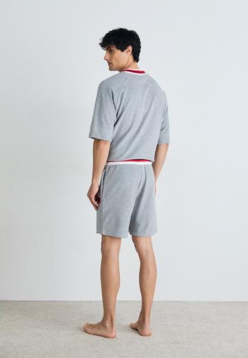 Пижама с шортами