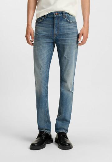 Прямые джинсы