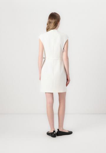 Короткое платье