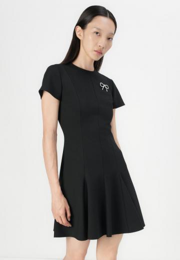 Короткое платье