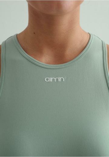 Спортивный топ