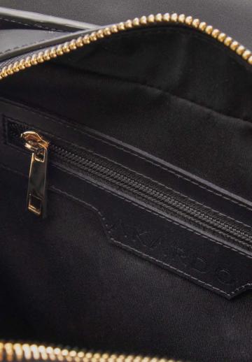 Кожаный рюкзак