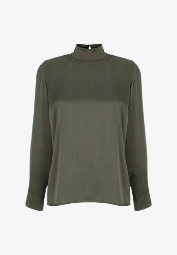 Атласная блузка