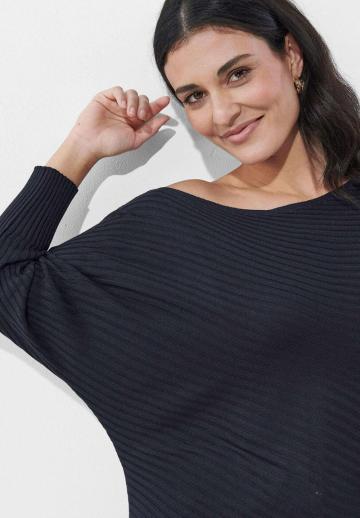 Длинный пуловер