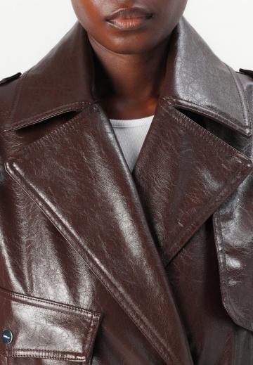 Пальто из искусственной кожи