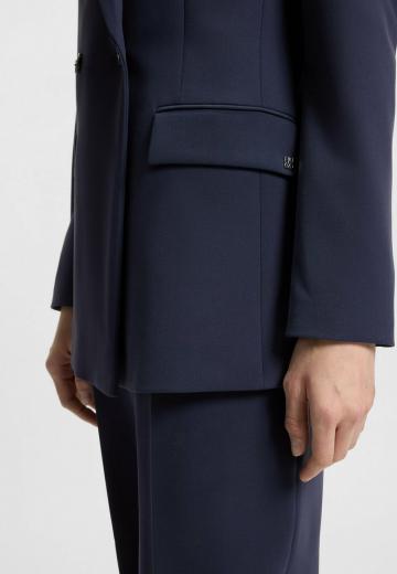 Короткое пальто