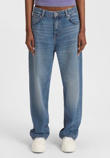 Джинсы