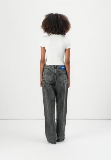 Свободные джинсы