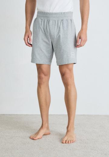 Пижама с шортами