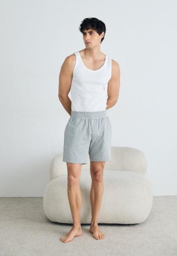 Пижама с шортами