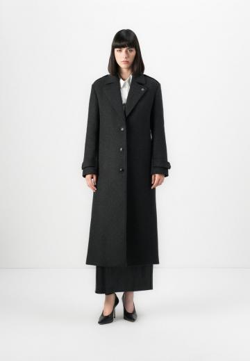 Шерстяное пальто