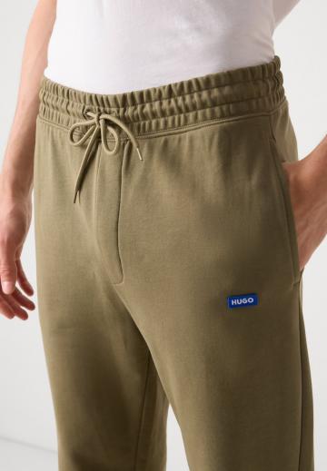 Спортивные штаны