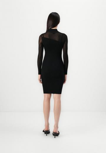 Коктейльное платье