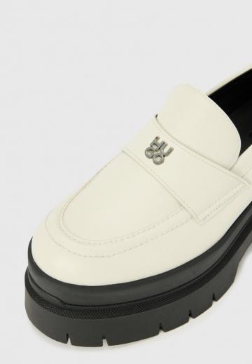 Полуботинки