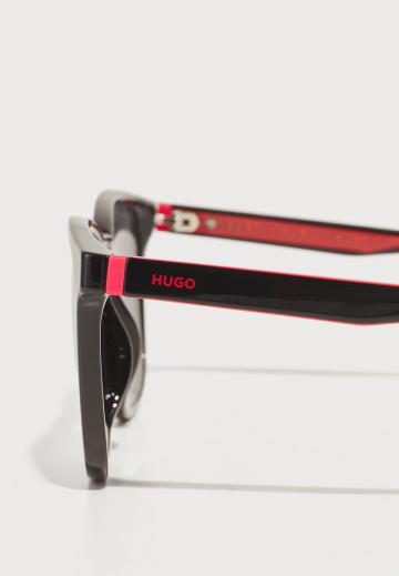 Солнечные очки