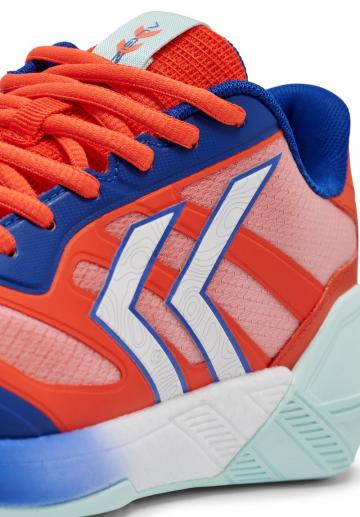 Кроссовки для зала