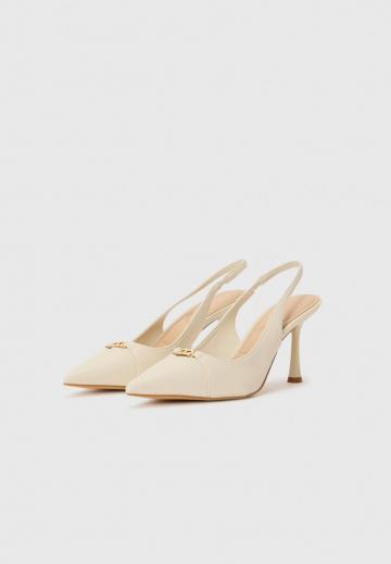 Туфли на высоком каблуке