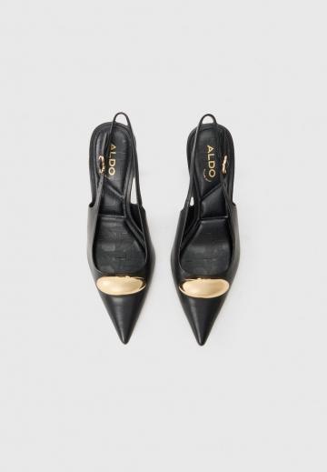 Туфли на высоком каблуке