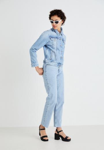 Босоножки на платформе