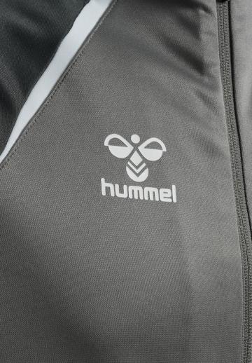 Спортивная куртка