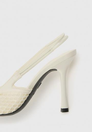 Туфли на высоком каблуке