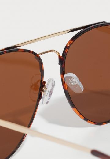 Солнечные очки