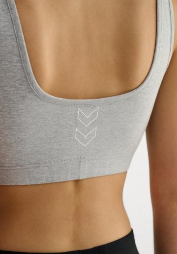 Спортивный топ