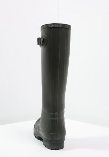 Резиновые сапоги