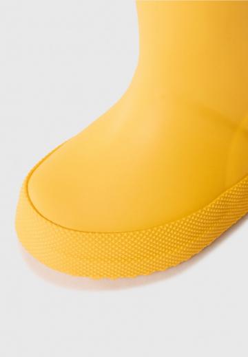 Резиновые сапоги