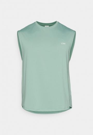 Спортивная майка