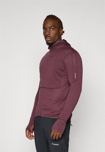 Спортивная куртка