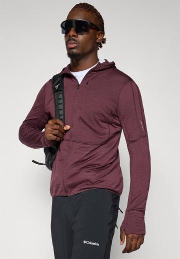 Спортивная куртка