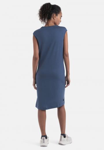 Спортивное платье