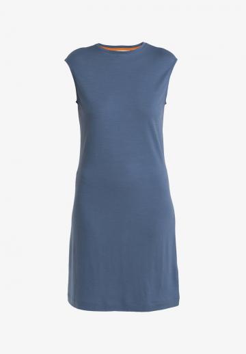 Спортивное платье