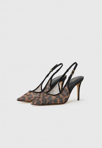 Туфли на высоком каблуке