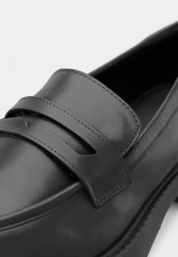 Полуботинки