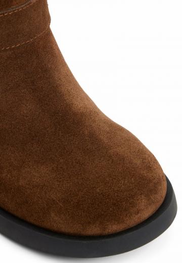 Полусапожки на высоком каблуке