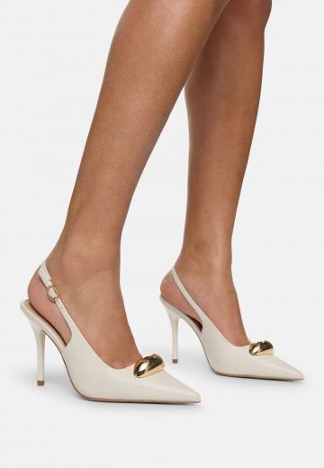 Туфли на высоком каблуке